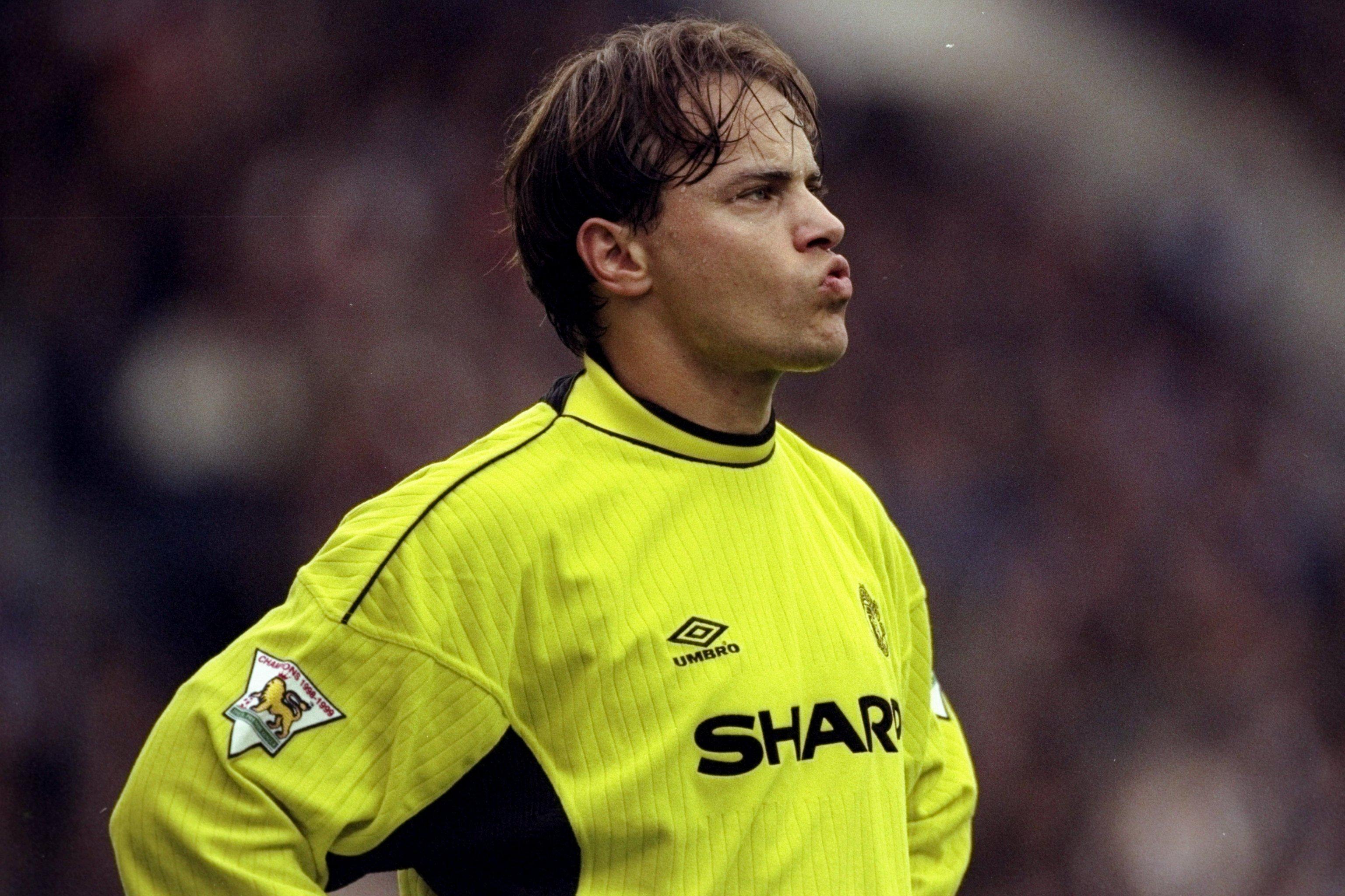Mark Bosnich: Câu chuyện về thủ môn tự tay đẩy sự nghiệp của mình xuống vực sâu