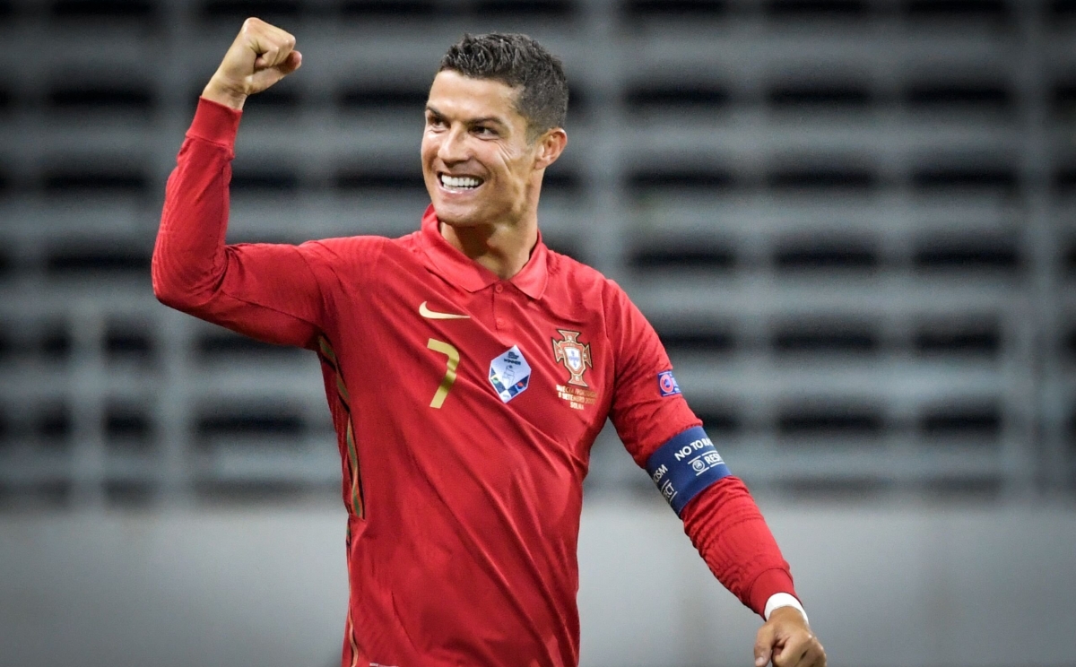 Ronaldo chỉ ra yếu tố quan trọng nhất giành danh hiệu lời ca cổ