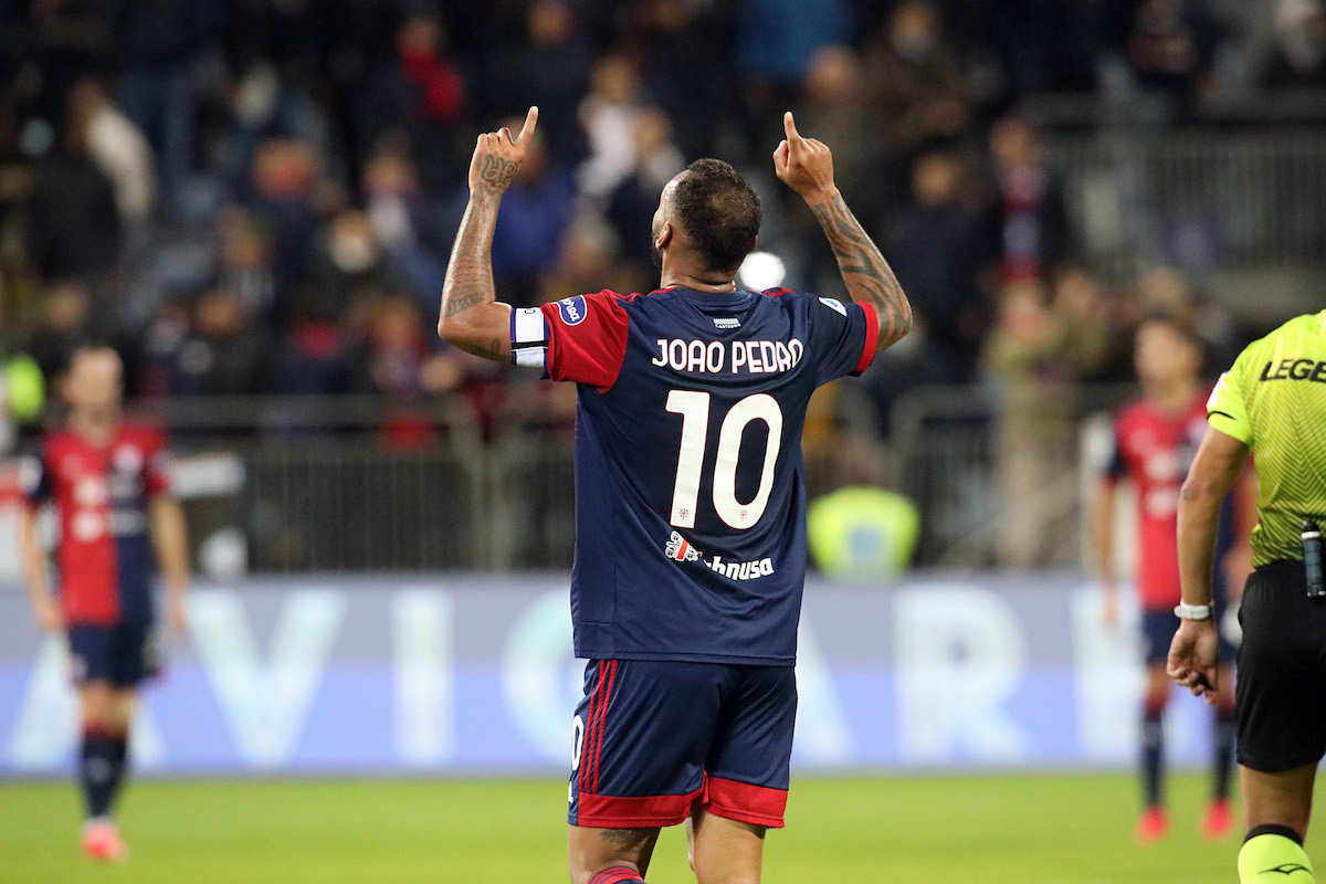 Joao Pedro và món nợ thiên thanh Joao Pedro và món nợ thiên thanh