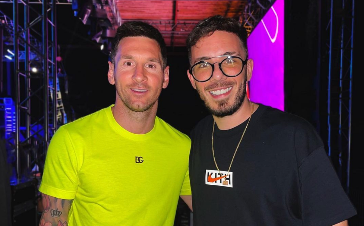 DJ bị dọa giết vì chụp ảnh chung với Messi