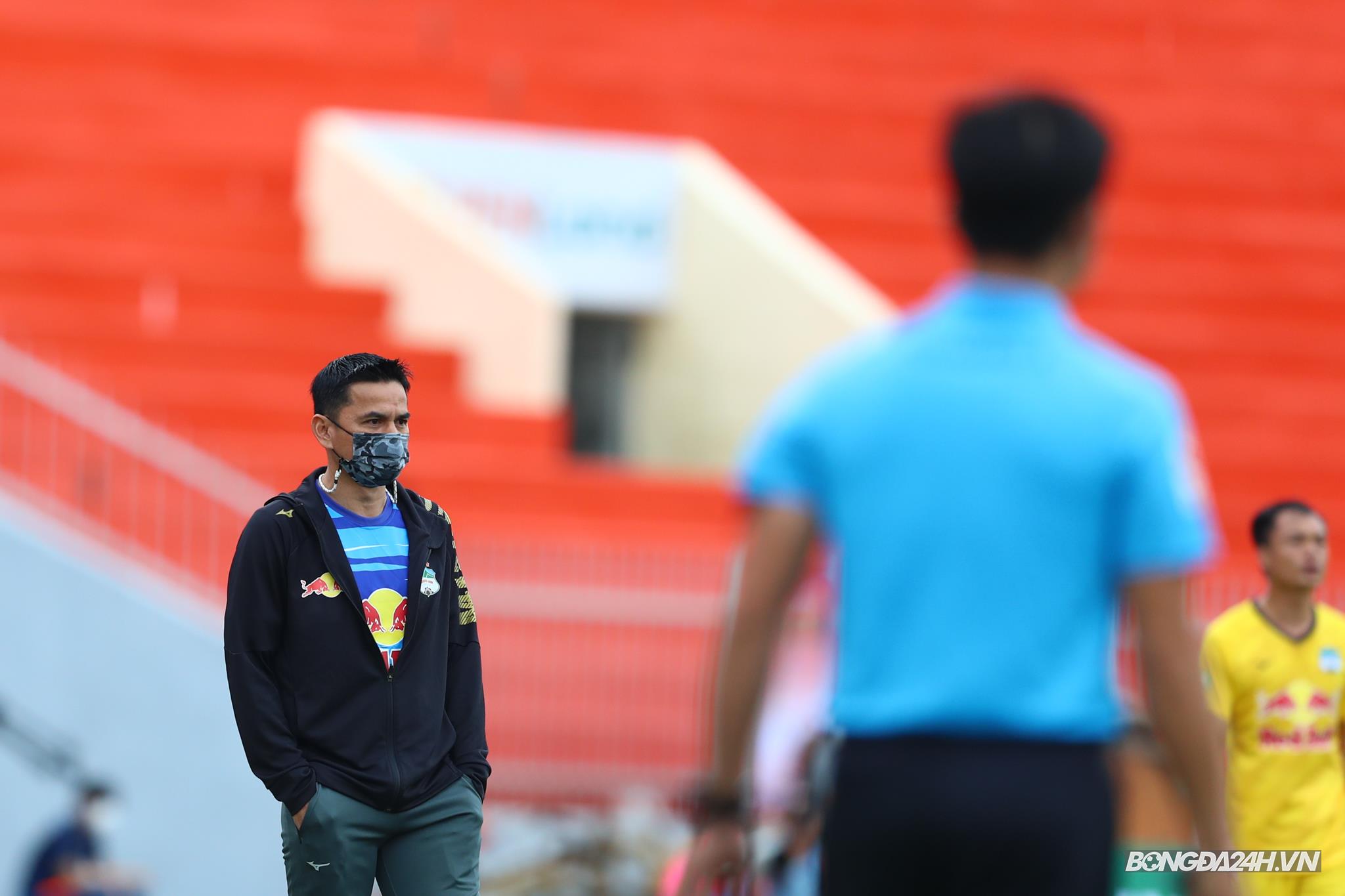 Kiatisuk Senamuang HAGL