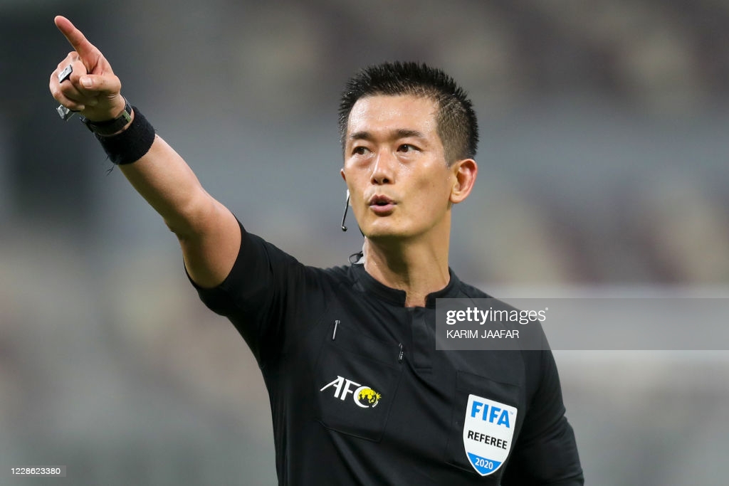 Trọng tài Ko Hung-jin sẽ điều khiển trận Việt Nam gặp Úc Trọng tài Ko Hung-jin sẽ điều khiển trận Việt Nam gặp Úc