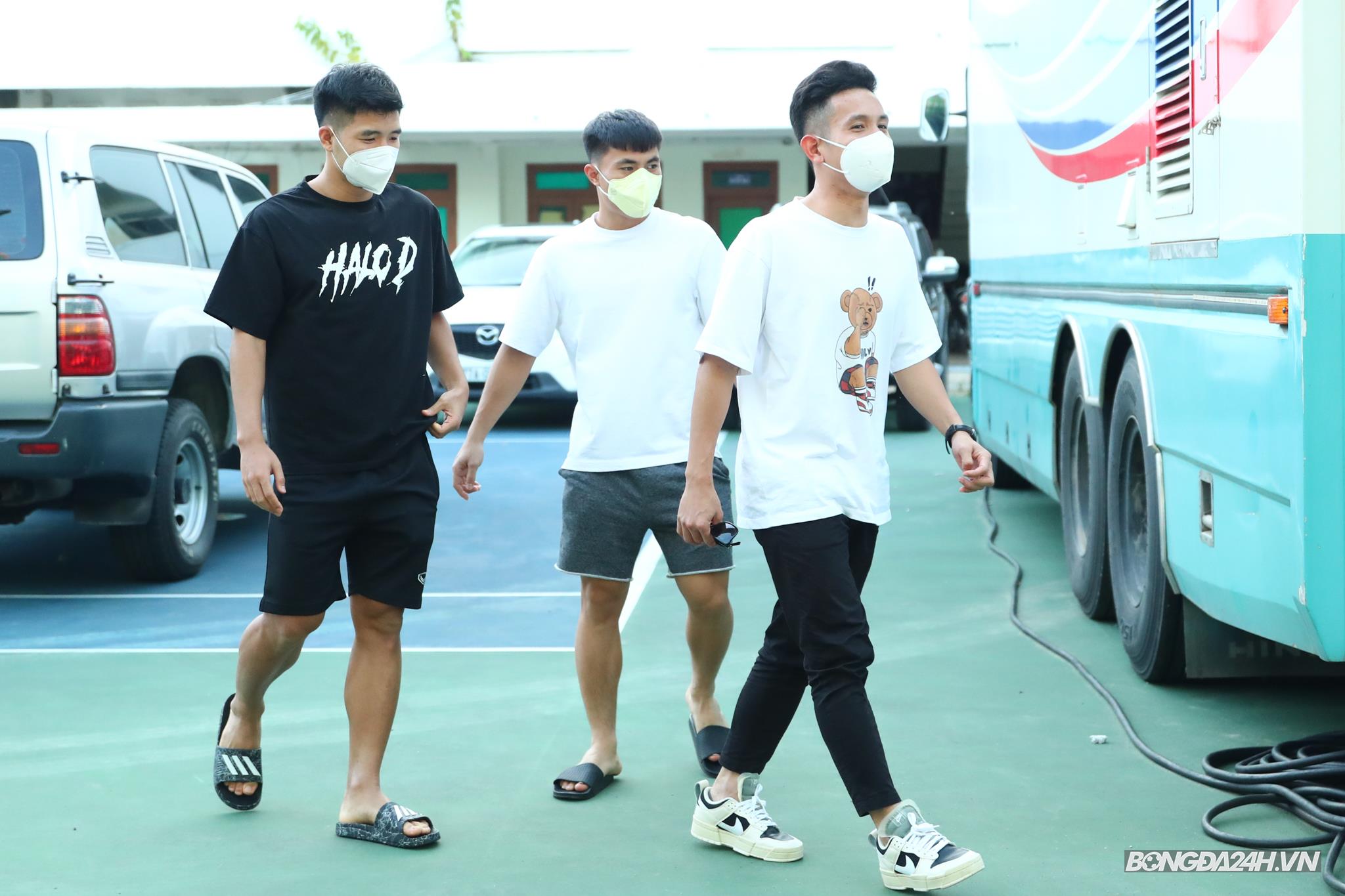 Hồng Duy Đức Chinh Thanh Thịnh