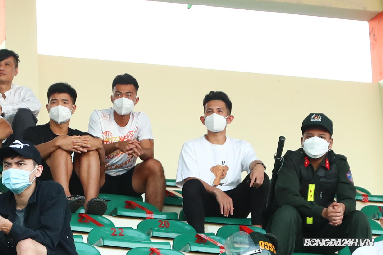 Hồng Duy Đức Chinh Thanh Thịnh