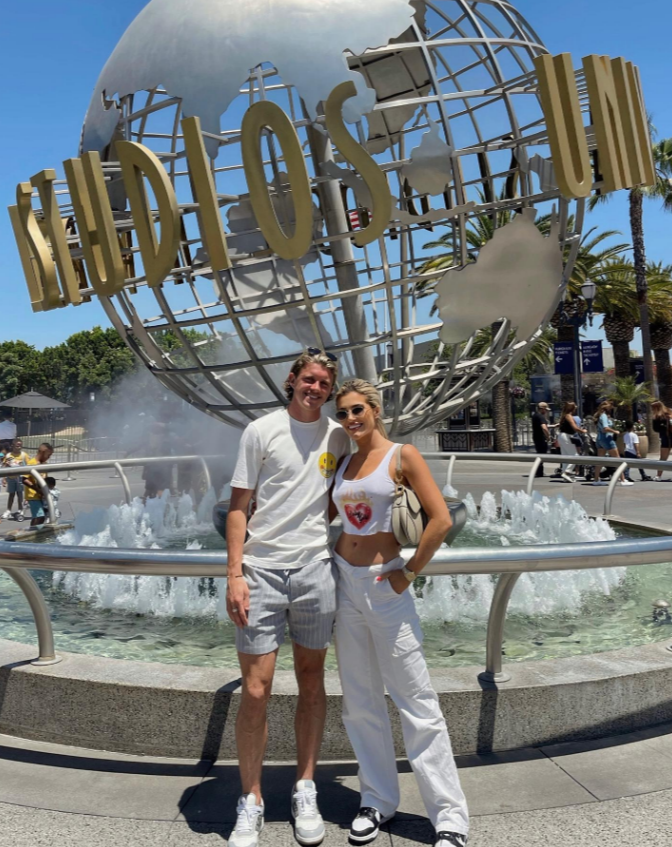 Người mẫu tuyệt đẹp tự hào về Conor Gallagher 3