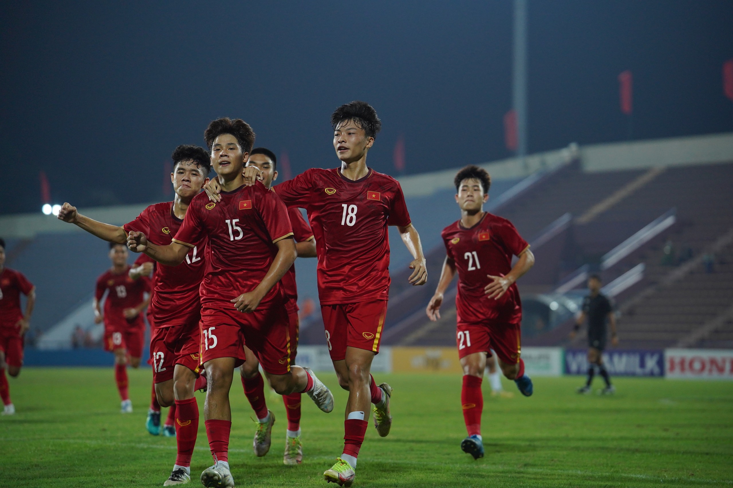 z3776230299709_6b10db98ba94cfdbd5d9cab18188d06b