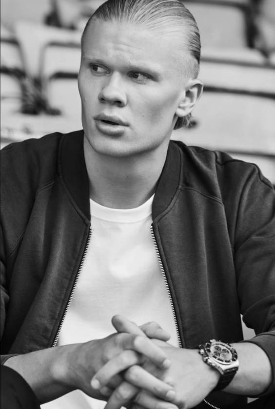 Erling Haaland bắt đầu sự nghiệp người mẫu 2 Erling Haaland bắt đầu sự nghiệp người mẫu 2