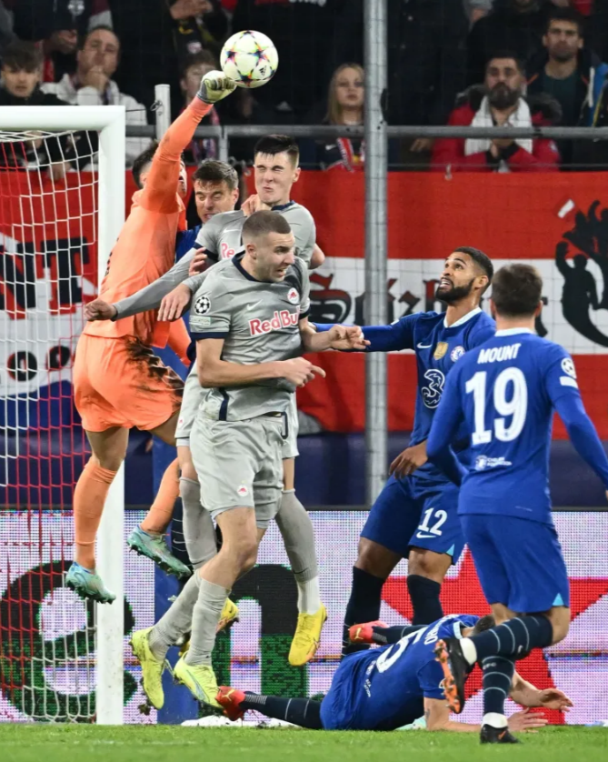 Điểm nhấn Salzburg 1-2 Chelsea The Blues chính thức vượt qua vòng bảng 4 Điểm nhấn Salzburg 1-2 Chelsea The Blues chính thức vượt qua vòng bảng 4