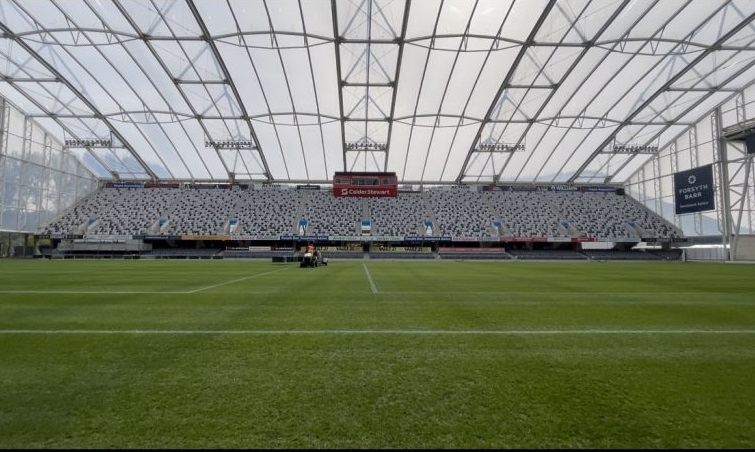 ĐT nữ Việt Nam sẽ được thi đấu trên SVĐ có mái che hoàn toàn dT nu Viet Nam se duoc thi dau tren SVd co mai che hoan toan