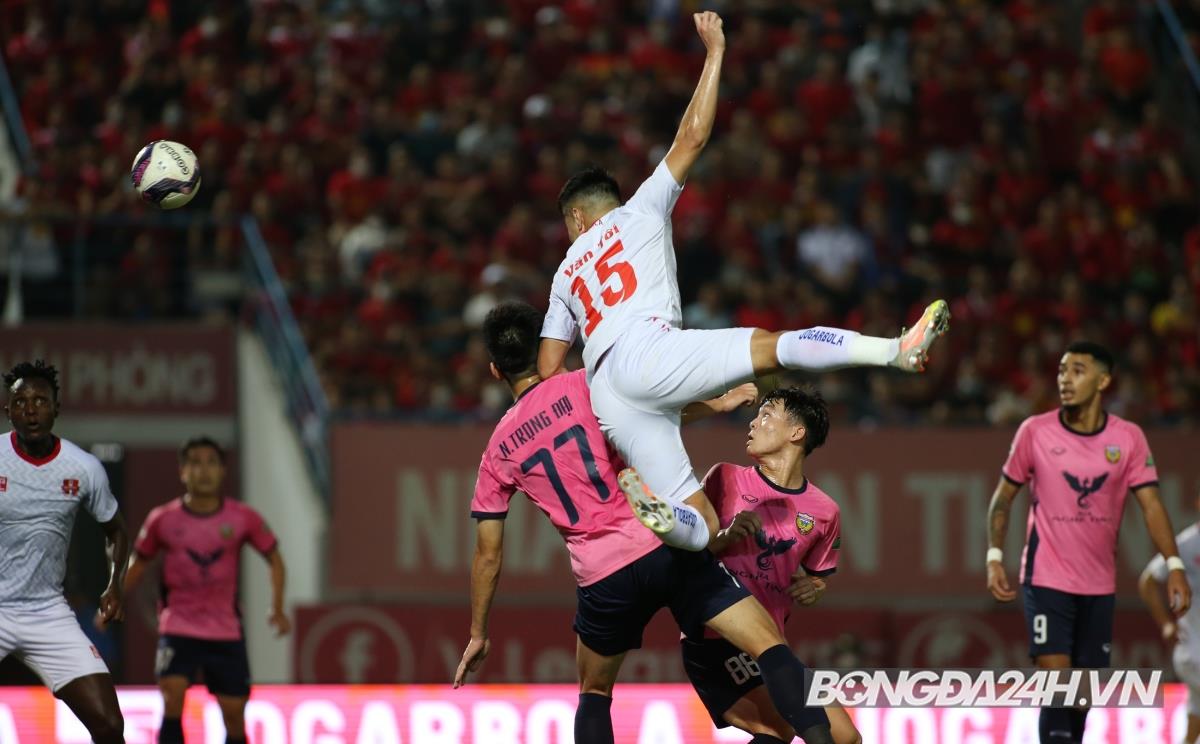 Mất oan penalty, Hải Phòng bị Hà Tĩnh cầm chân trên sân nhà 3