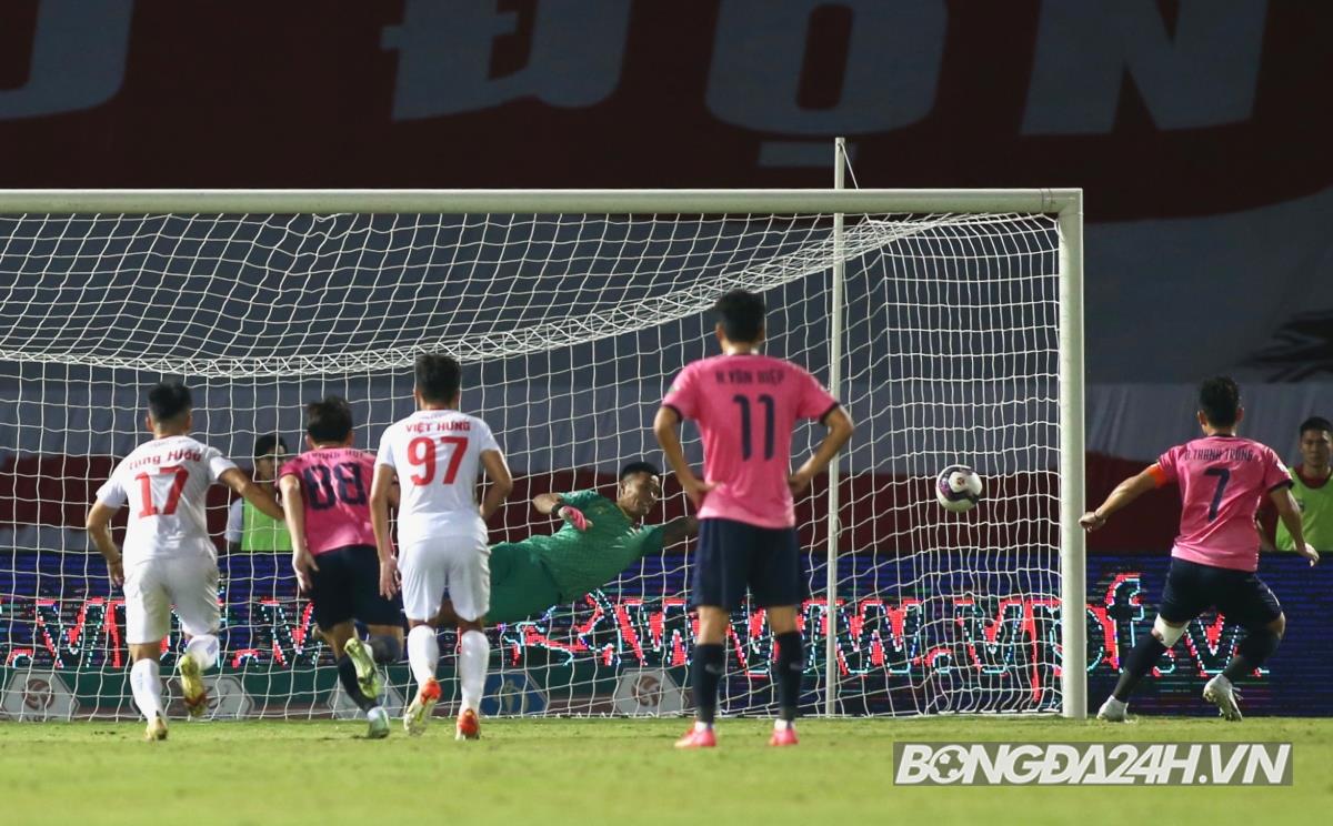 Mất oan penalty, Hải Phòng bị Hà Tĩnh cầm chân trên sân nhà 5