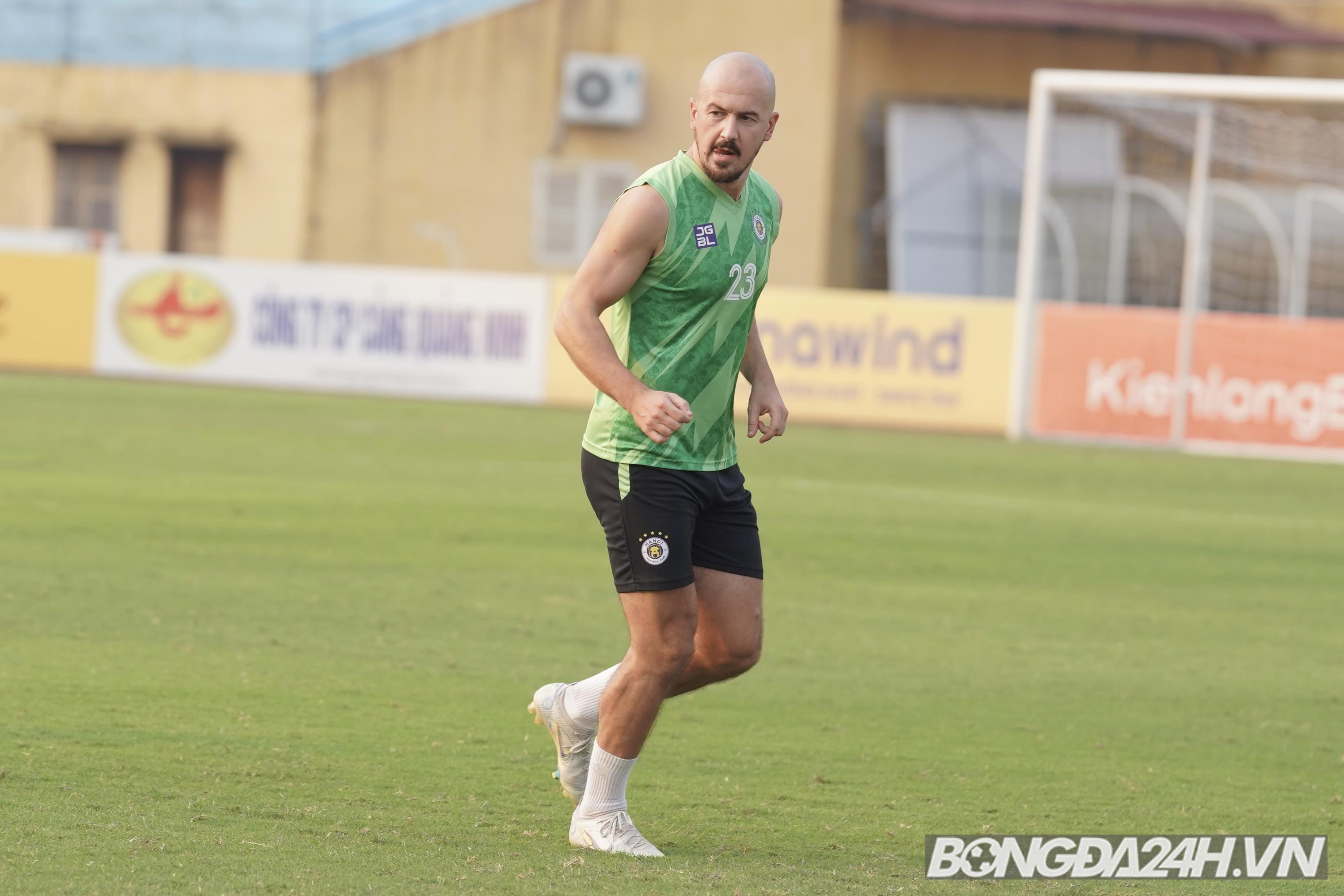 Hà Nội hướng đến trận derby Thủ đô thiếu vắng Văn Quyết, Văn Hậu 6