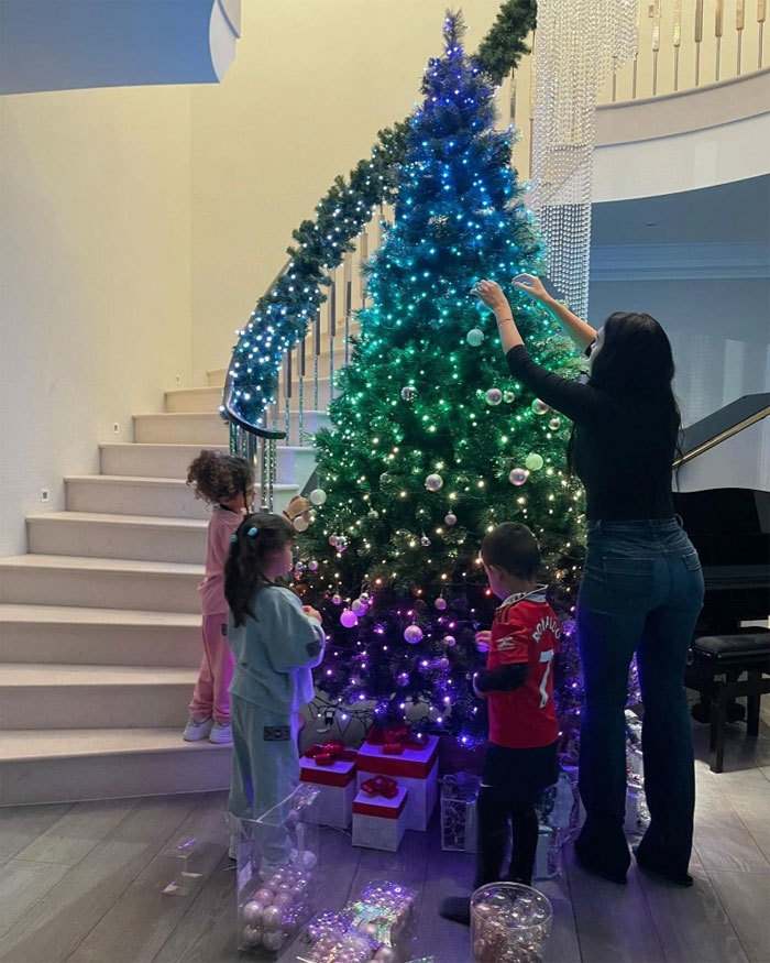 Hình ảnh mới nhất của người đẹp Georgina Rodriguez 2 Hình ảnh mới nhất của người đẹp Georgina Rodriguez 2