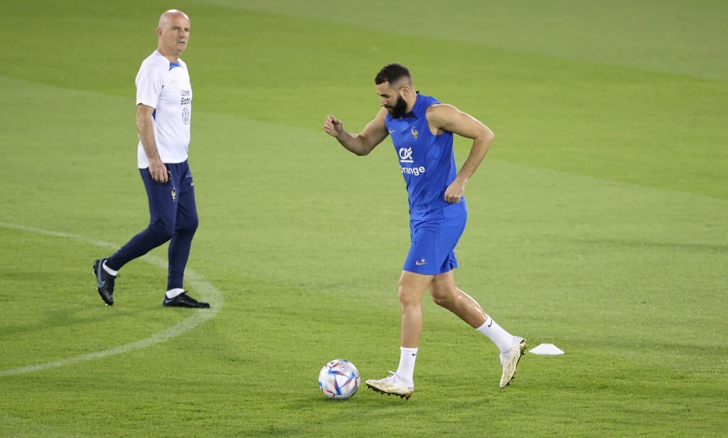 Benzema mâu thuẫn với HLV Deschamps 1