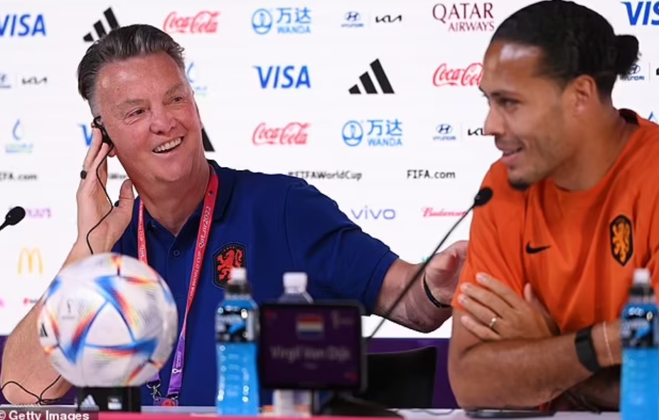 HLV Louis van Gaal đặt niềm tin vào đội tuyển Hà Lan 1 HLV Louis van Gaal đặt niềm tin vào đội tuyển Hà Lan 1