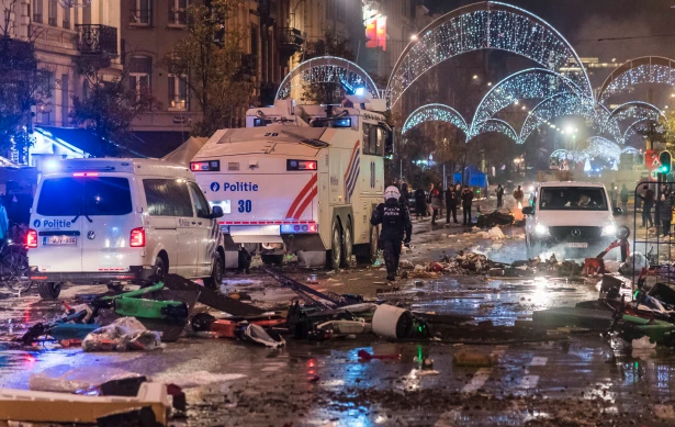 Bạo loạn ở Bỉ khi ĐT quốc gia thua Morocco 1