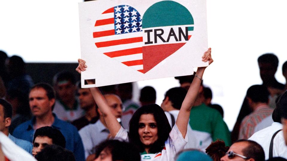Mỹ vs Iran tại World Cup 1998 Khi bóng đá tạm hàn gắn rạn nứt 2