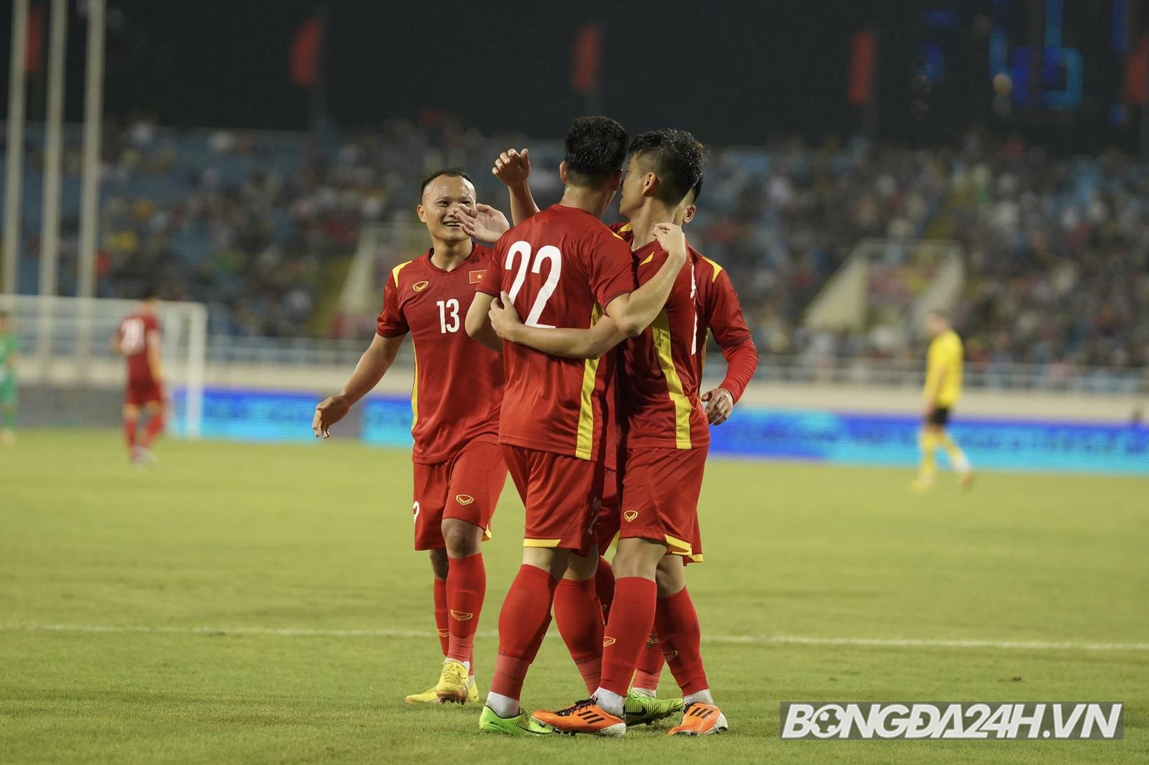 ĐT Việt Nam dT Viet Nam