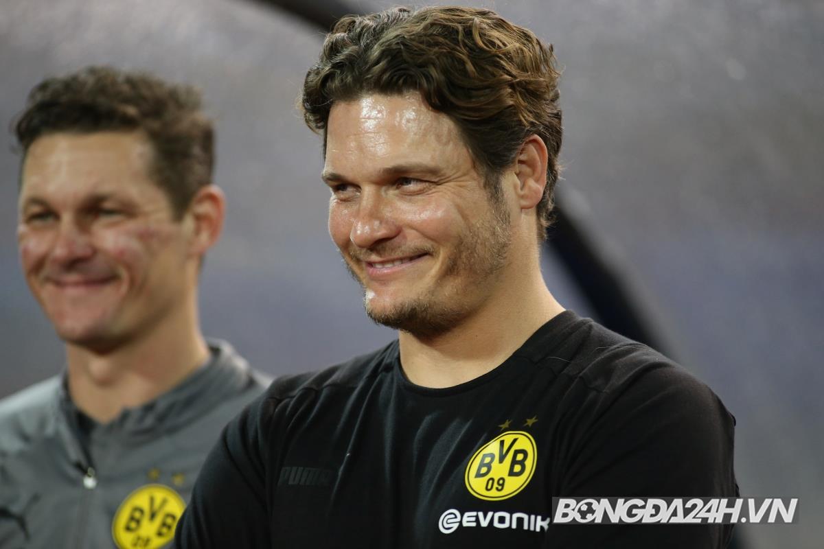 HLV Edin Terzic Viet Nam vs Dortmund 30/11