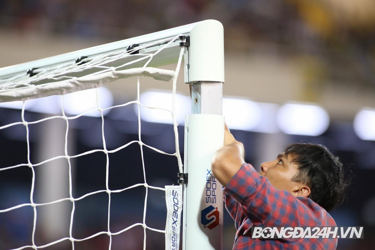 Su co khung thanh tran Viet Nam vs Dortmund 30/11