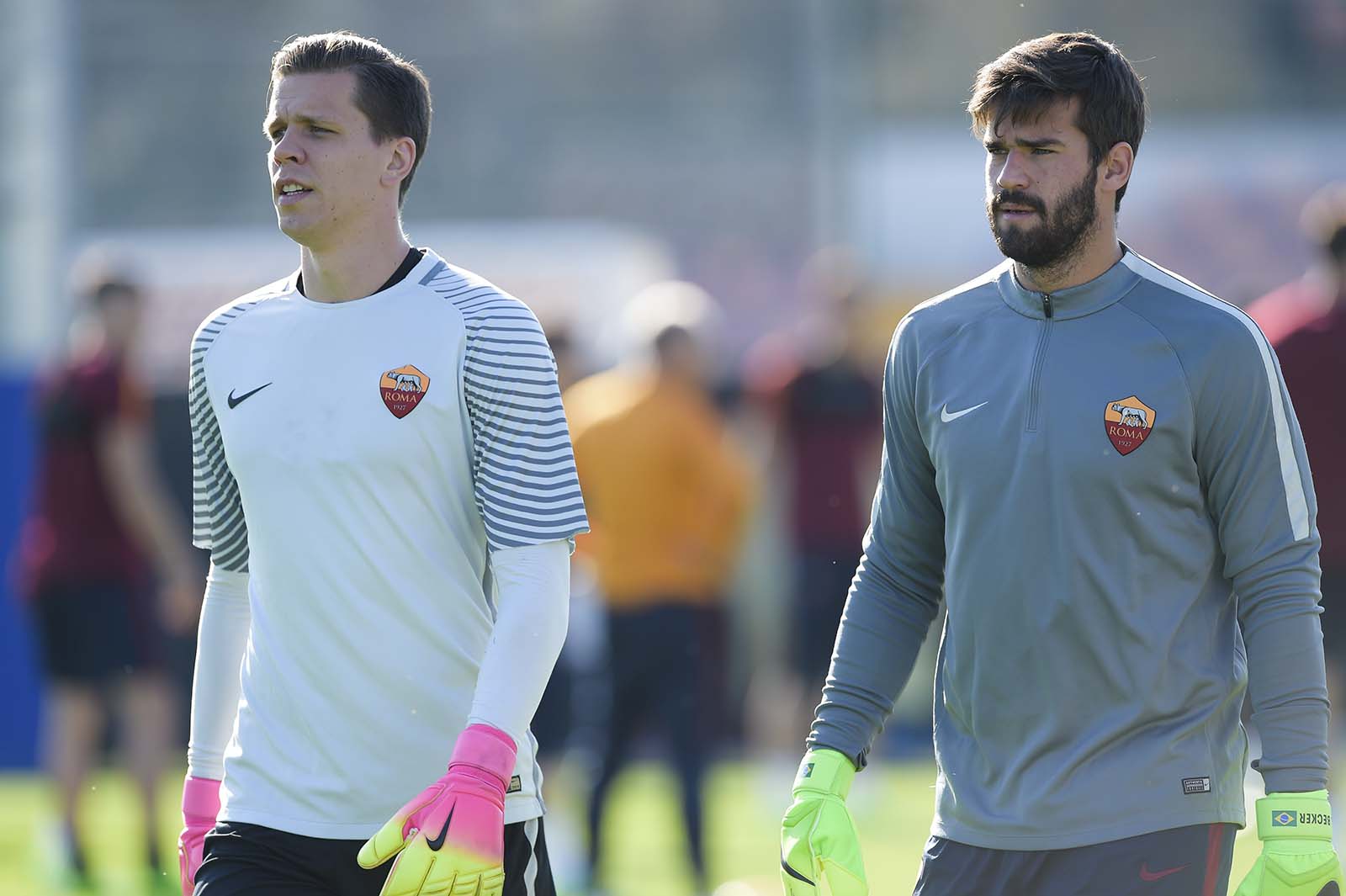 Wojciech Szczęsny Người gác đền khùng điên nhưng đáng tin cậy 2
