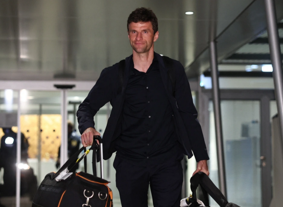 Tuyển Đức như mất hồn khi trở lại Munich 4