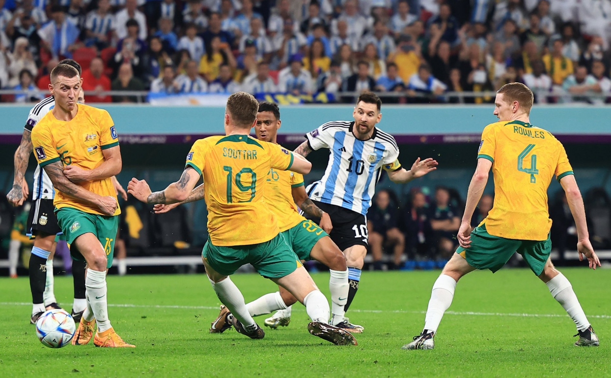 Ferdinand: Lionel Messi giong nhu than thanh