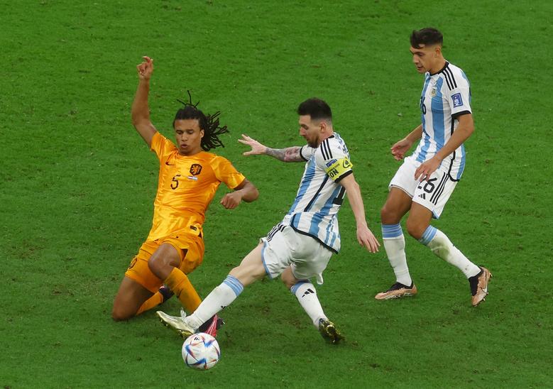 Những khoảnh khắc đáng nhớ giữa Argentina và Hà Lan 5