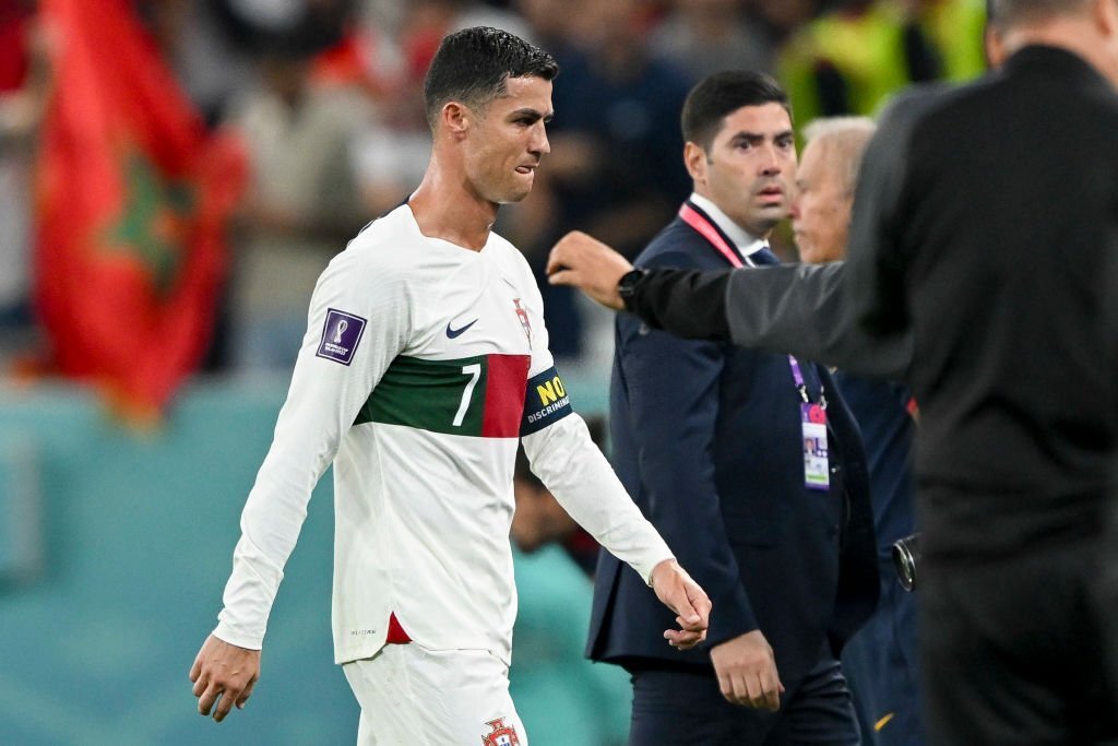 Ronaldo bật khóc sau khi Bồ Đào Nha dừng bước ở World Cup 2022 6