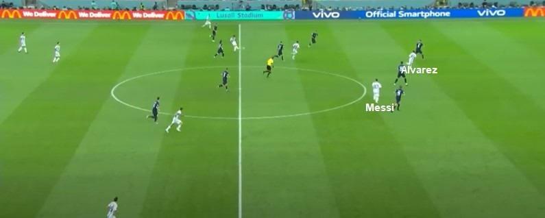 Leo Messi - Julian Alvarez Thiên tài đi bộ và chân chạy can trường 3 Leo Messi - Julian Alvarez Thiên tài đi bộ và chân chạy can trường 3