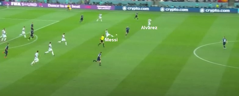 Leo Messi - Julian Alvarez Thiên tài đi bộ và chân chạy can trường 6 Leo Messi - Julian Alvarez Thiên tài đi bộ và chân chạy can trường 6