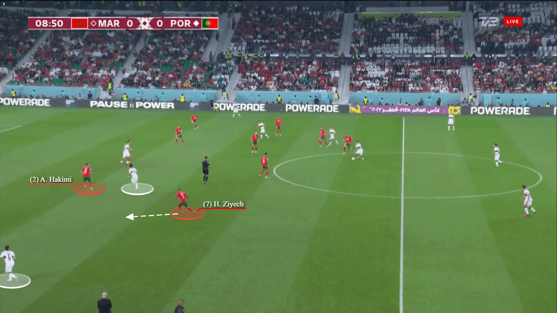 Hakim Ziyech Từ kẻ mắc bệnh ngôi sao tới chú ong cần mẫn trên sân 10 Hakim Ziyech Từ kẻ mắc bệnh ngôi sao tới chú ong cần mẫn trên sân 10