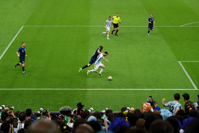 Messi lên toàn bộ ý tưởng cho bàn thứ 3 của Argentina trước Croatia 5