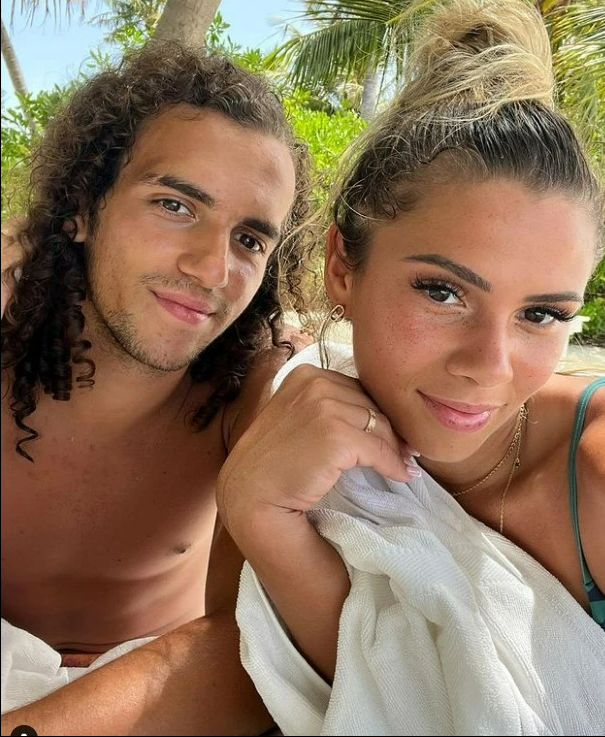 Dàn WAGs Pháp và Argentina đọ sức trước thềm chung kết World Cup 2022 8