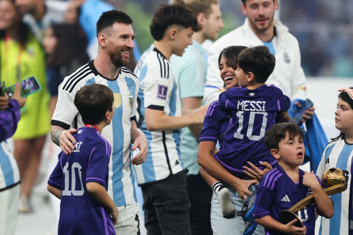 Messi Cầu thủ vĩ đại nhất mọi thời đại 8 Messi Cầu thủ vĩ đại nhất mọi thời đại 8