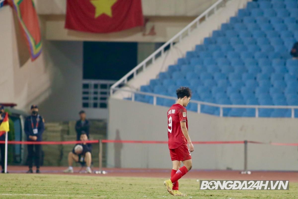 Văn Toàn Việt Nam vs Malaysia 27/12 Van Toan Viet Nam vs Malaysia 27/12