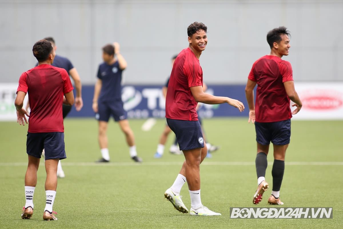 Singapore tập đuổi bắt trước đại chiến Việt Nam 7 Singapore tập đuổi bắt trước đại chiến Việt Nam 7