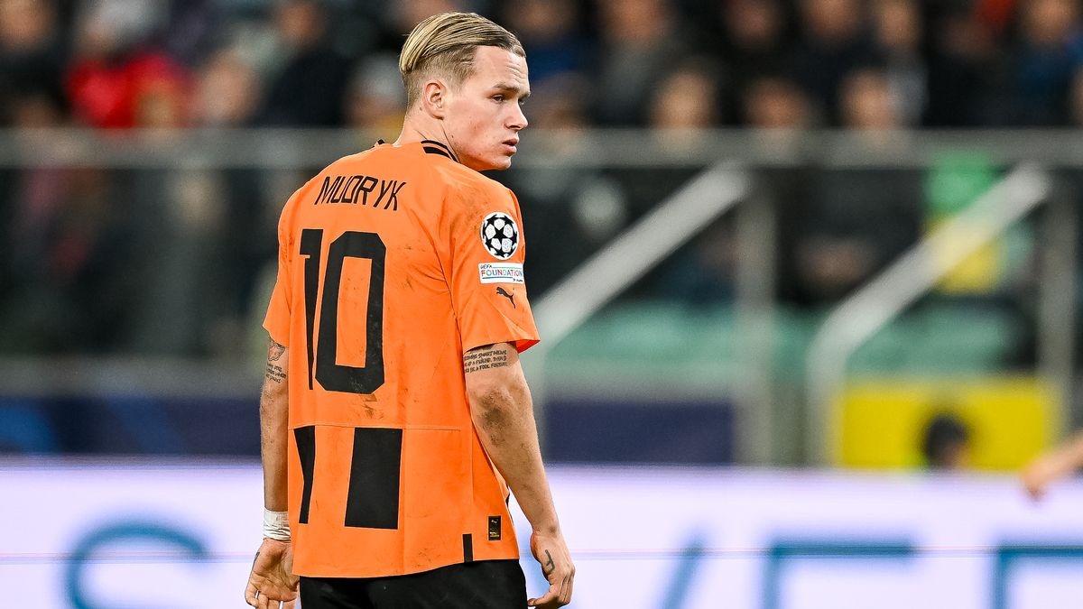 Nhìn thấy gì từ thương vụ theo đuổi Mudryk của Arsenal 2 Nhìn thấy gì từ thương vụ theo đuổi Mudryk của Arsenal 2