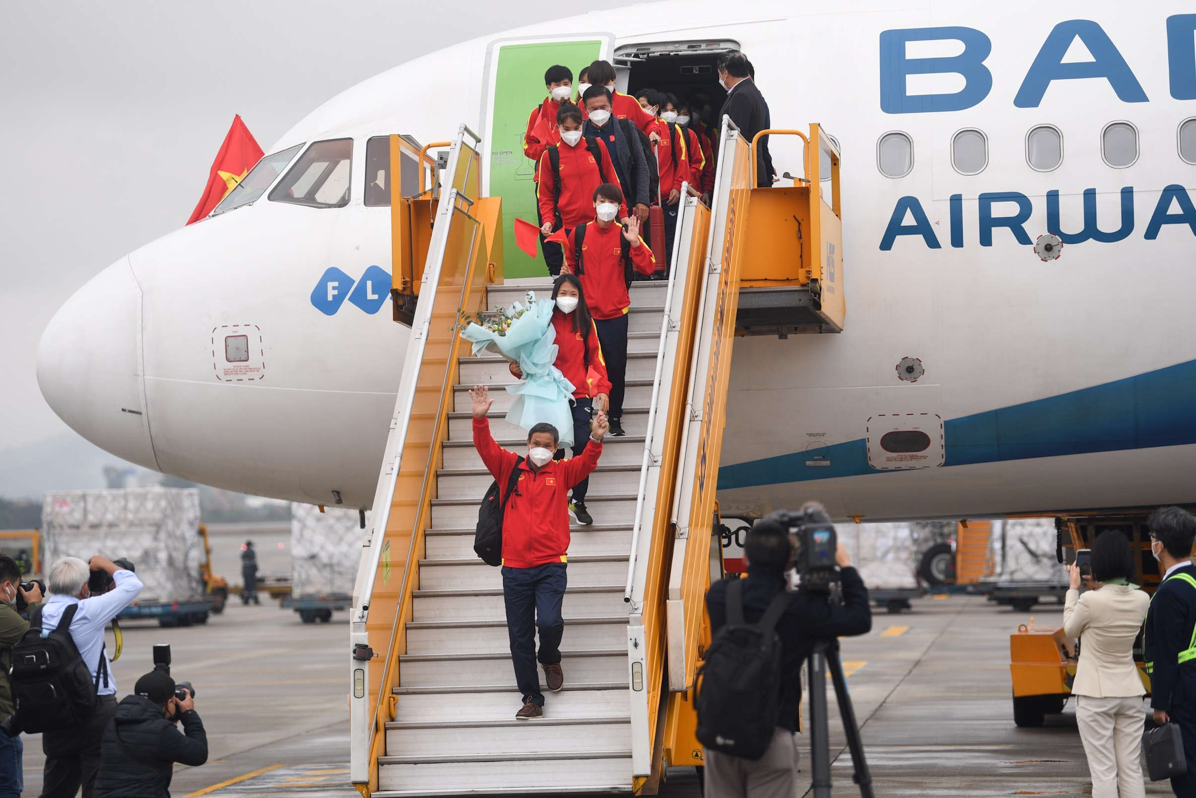 Mai Đức Chung ĐT nữ Việt Nam Mai Đức Chung ĐT nữ Việt Nam