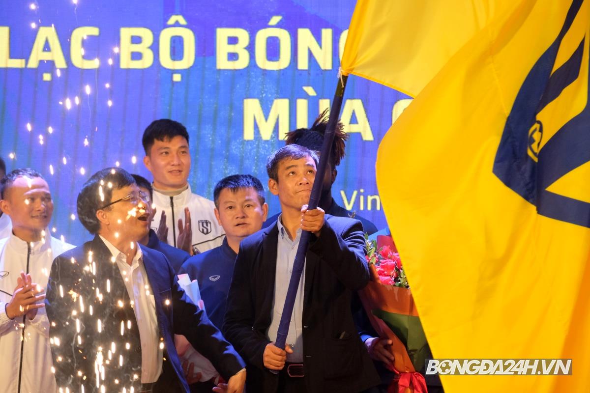 SLNA xuất quân mùa giải mới