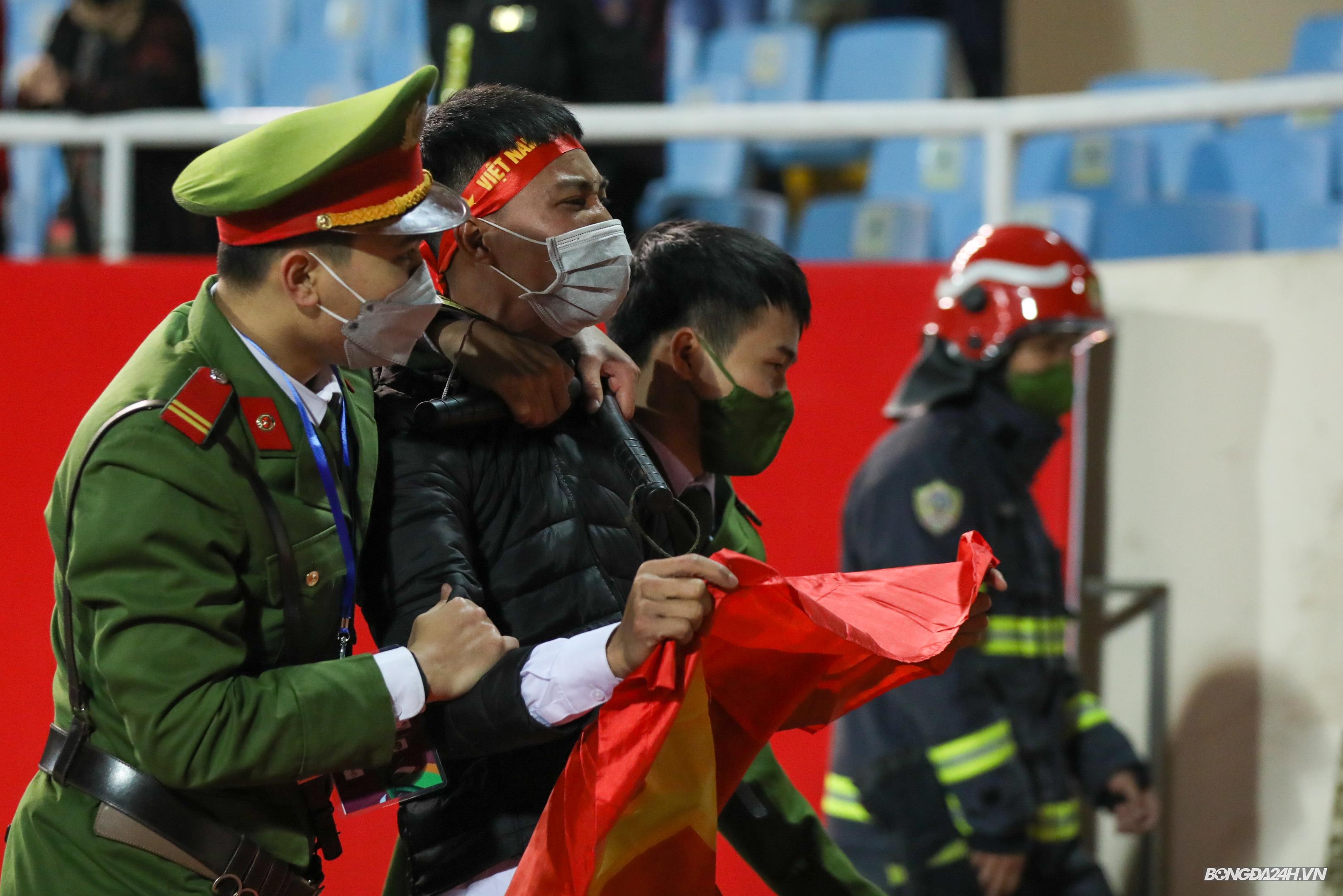 CĐV Việt Nam CĐV Việt Nam