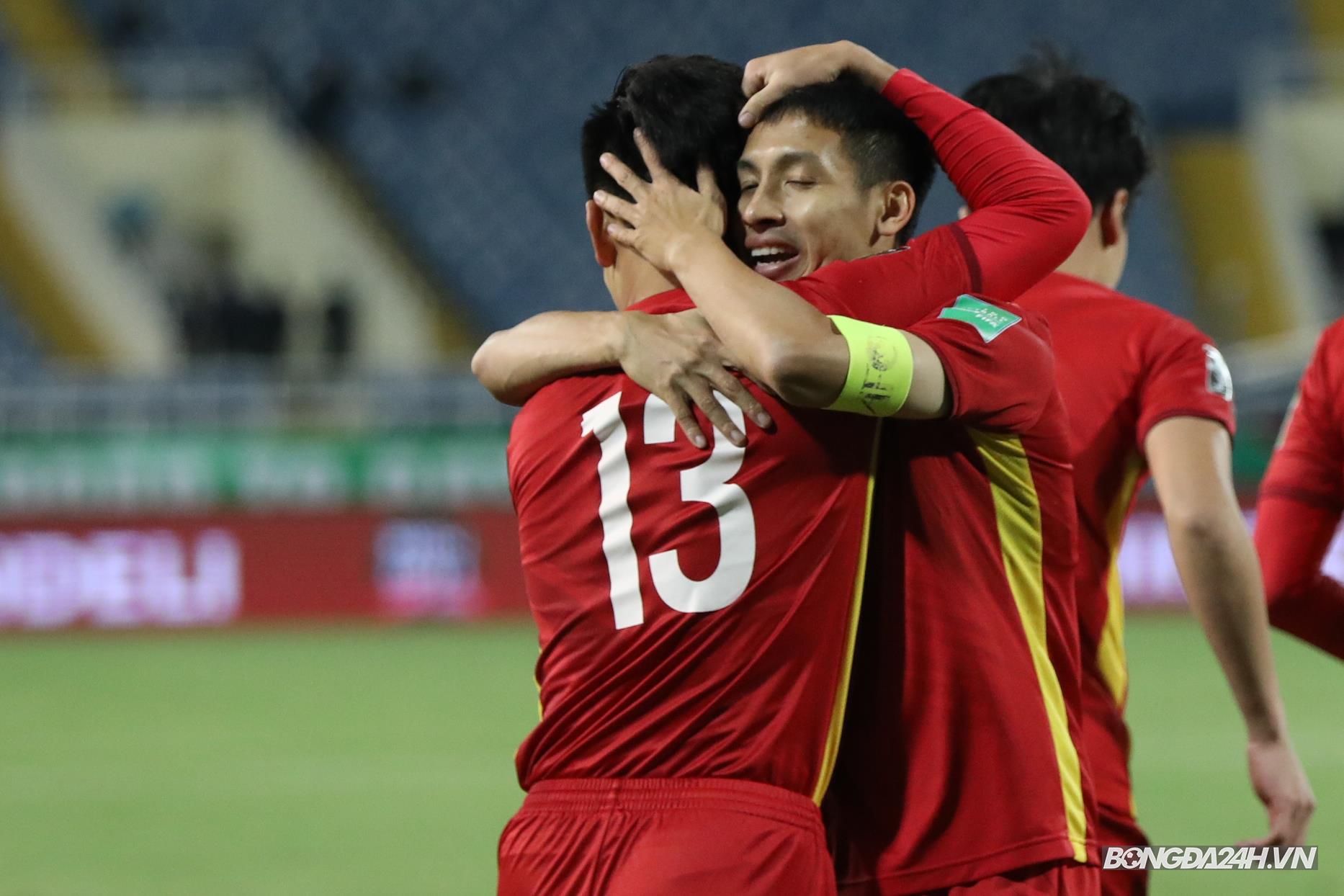 Hùng Dũng ĐT Việt Nam