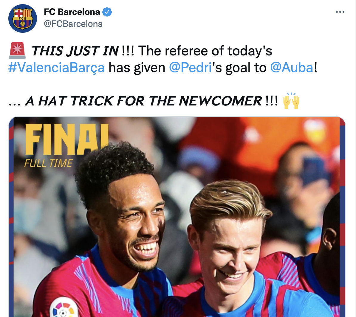 Aubameyang được công nhận lập hattrick