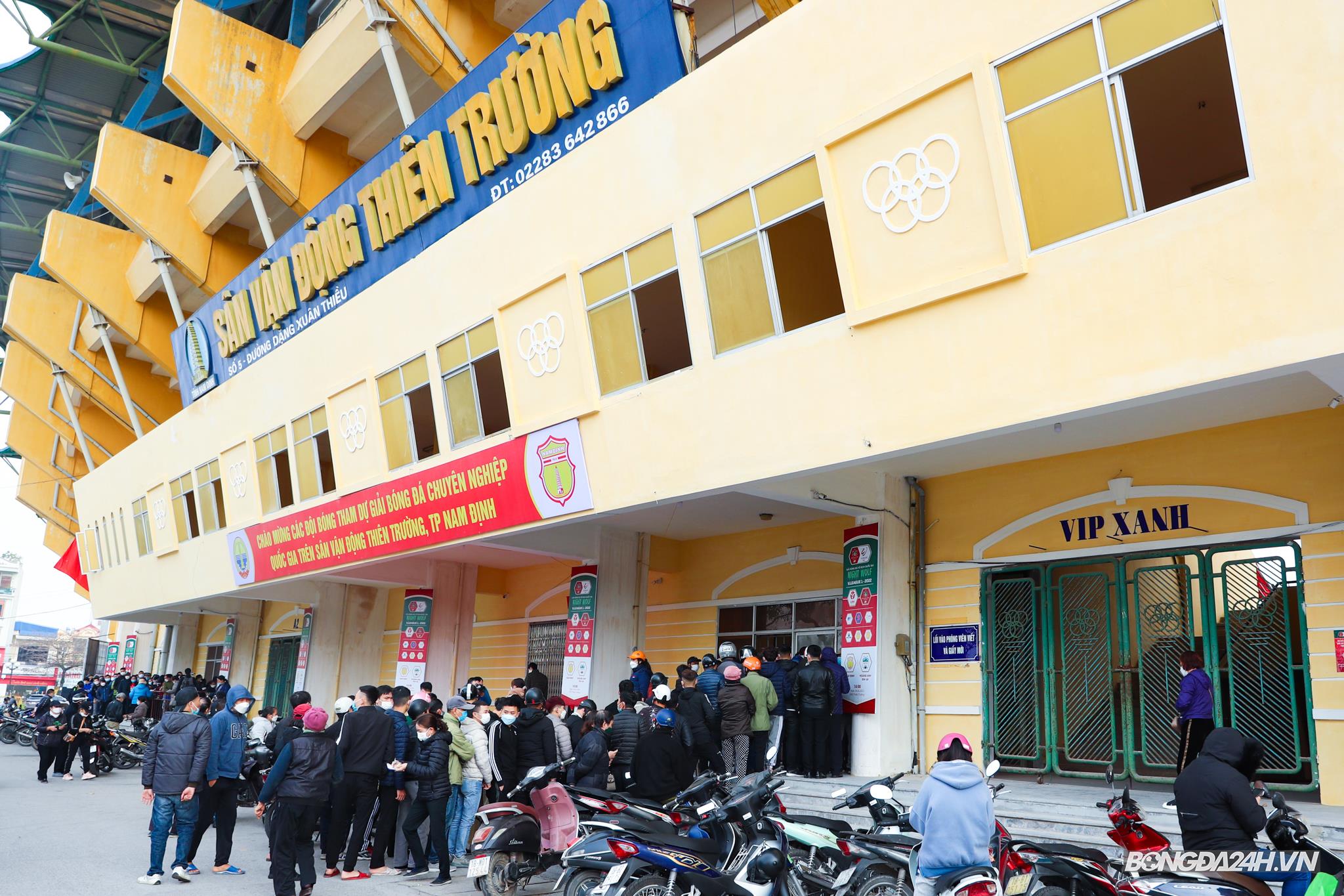 CĐV Nam Định SVĐ Thiên Trường