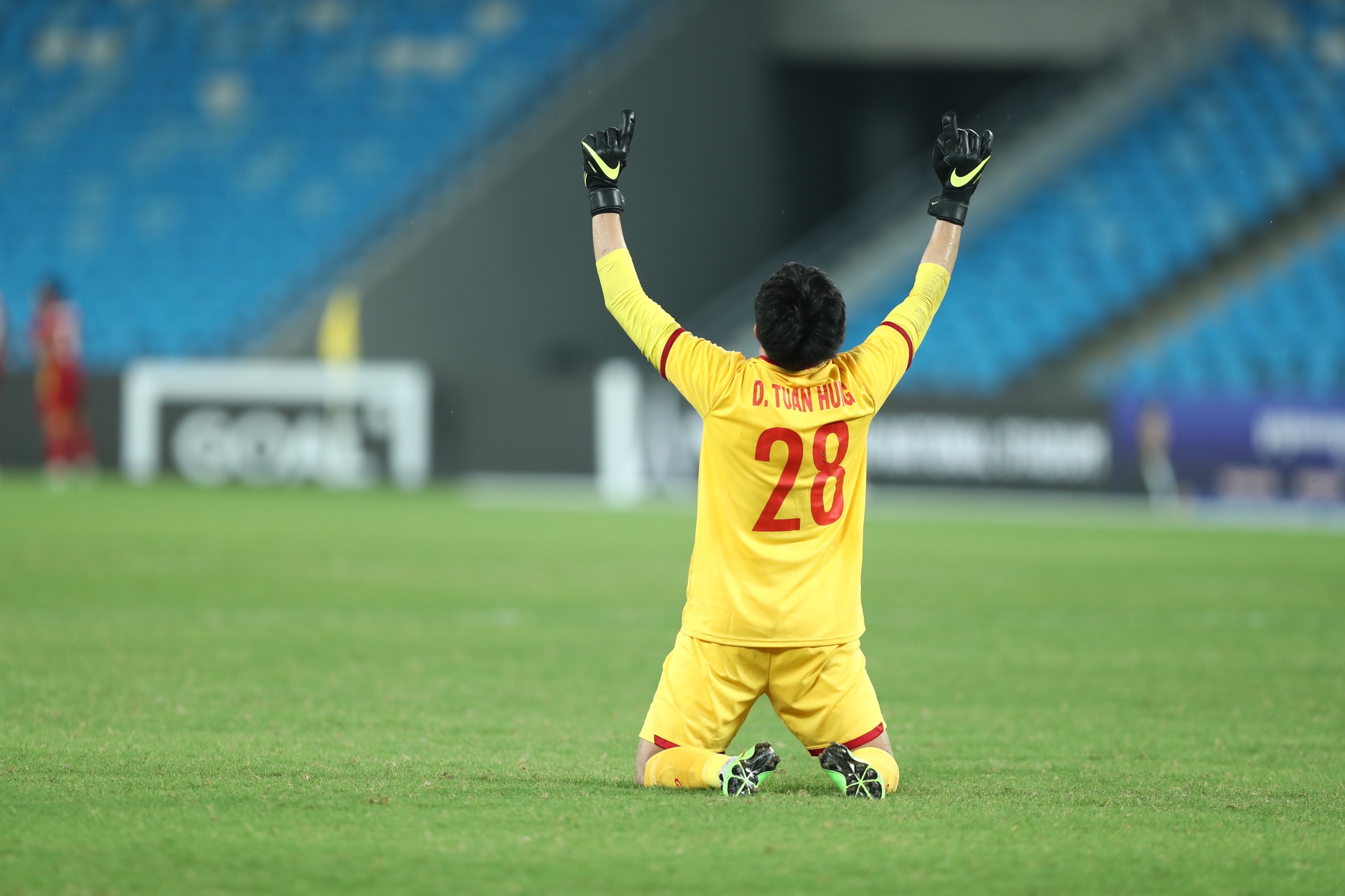 thủ thành Tuấn Hưng