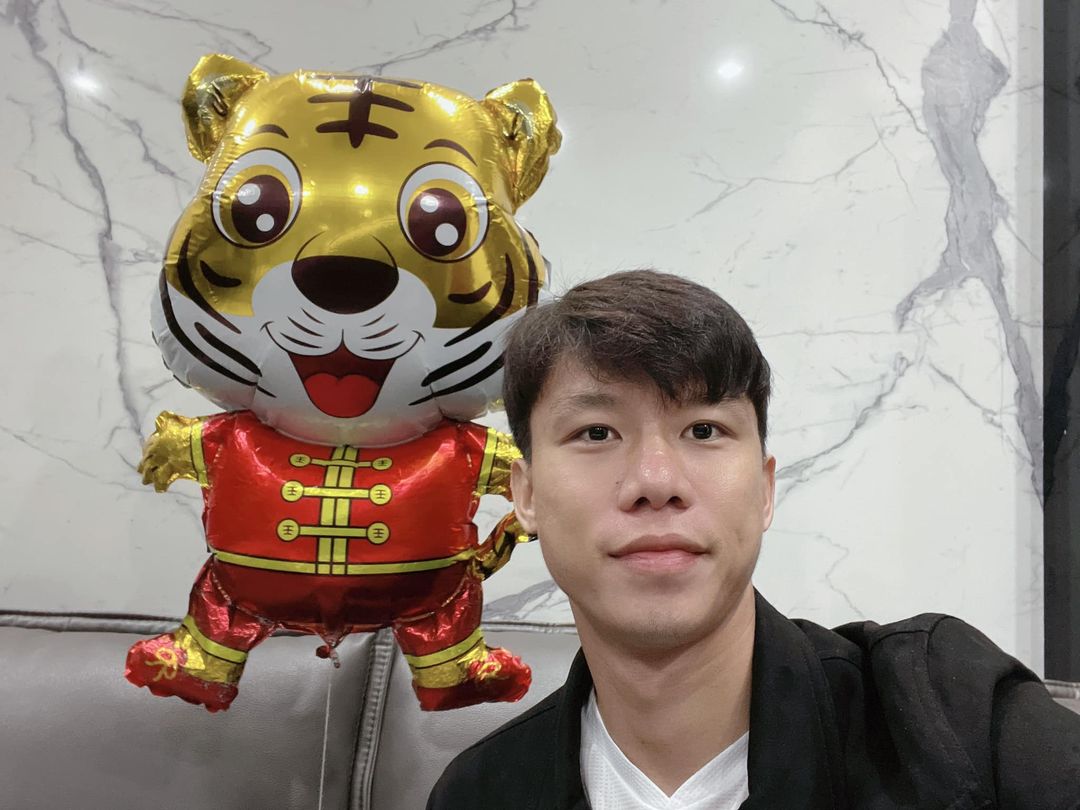 Dính Covid-19, Quế Ngọc Hải ngậm ngùi về ăn Tết muộn hình ảnh