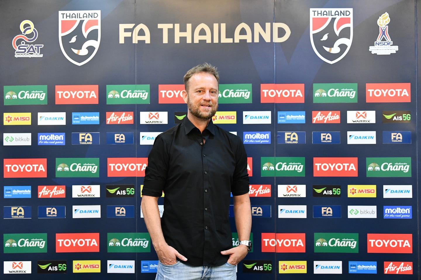 HLV Polking quyết ngáng đường Việt Nam ở AFF Cup 2020 hình ảnh