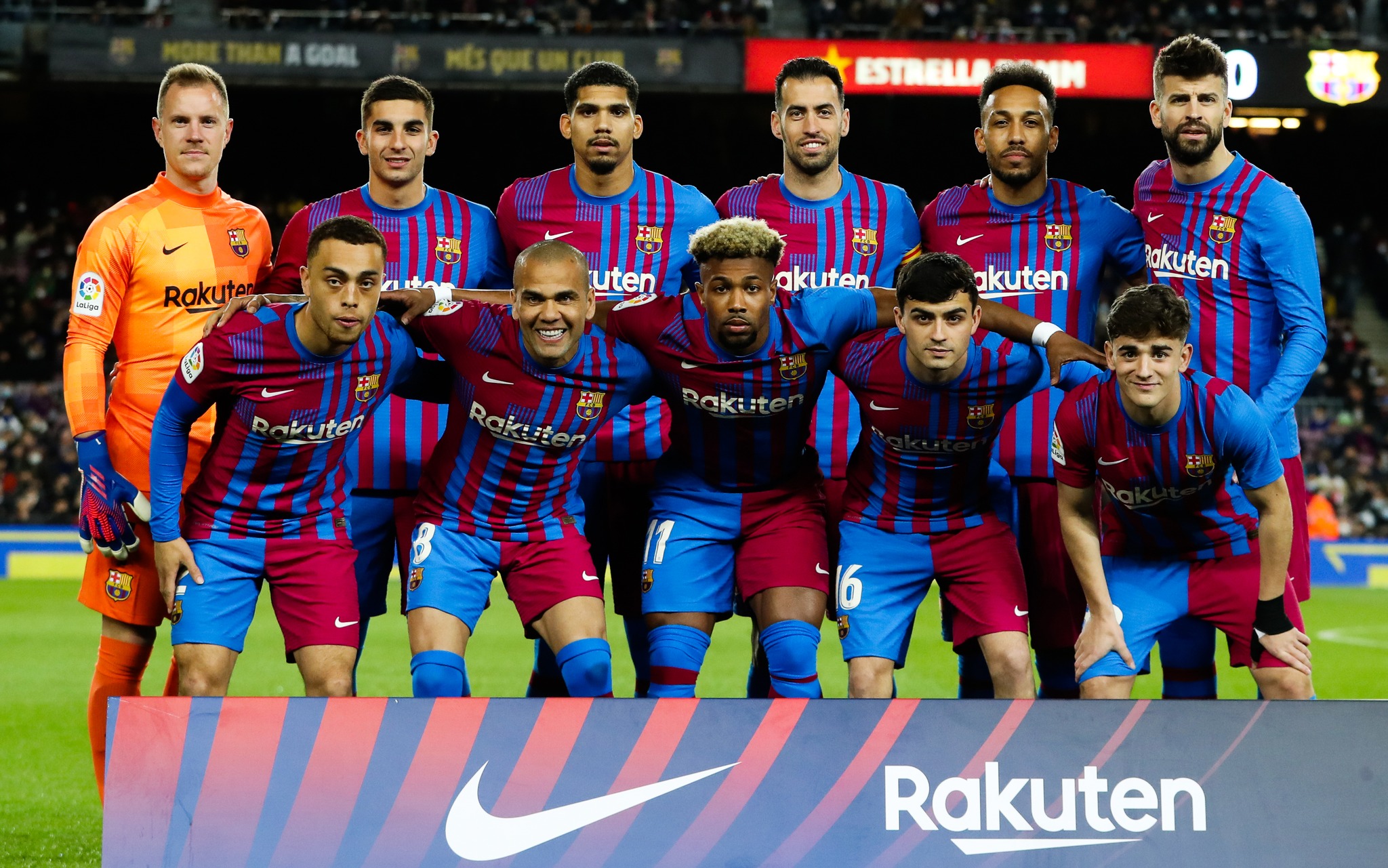 Barcelona ‘Gã khổng lồ’ đã thức giấc hình ảnh