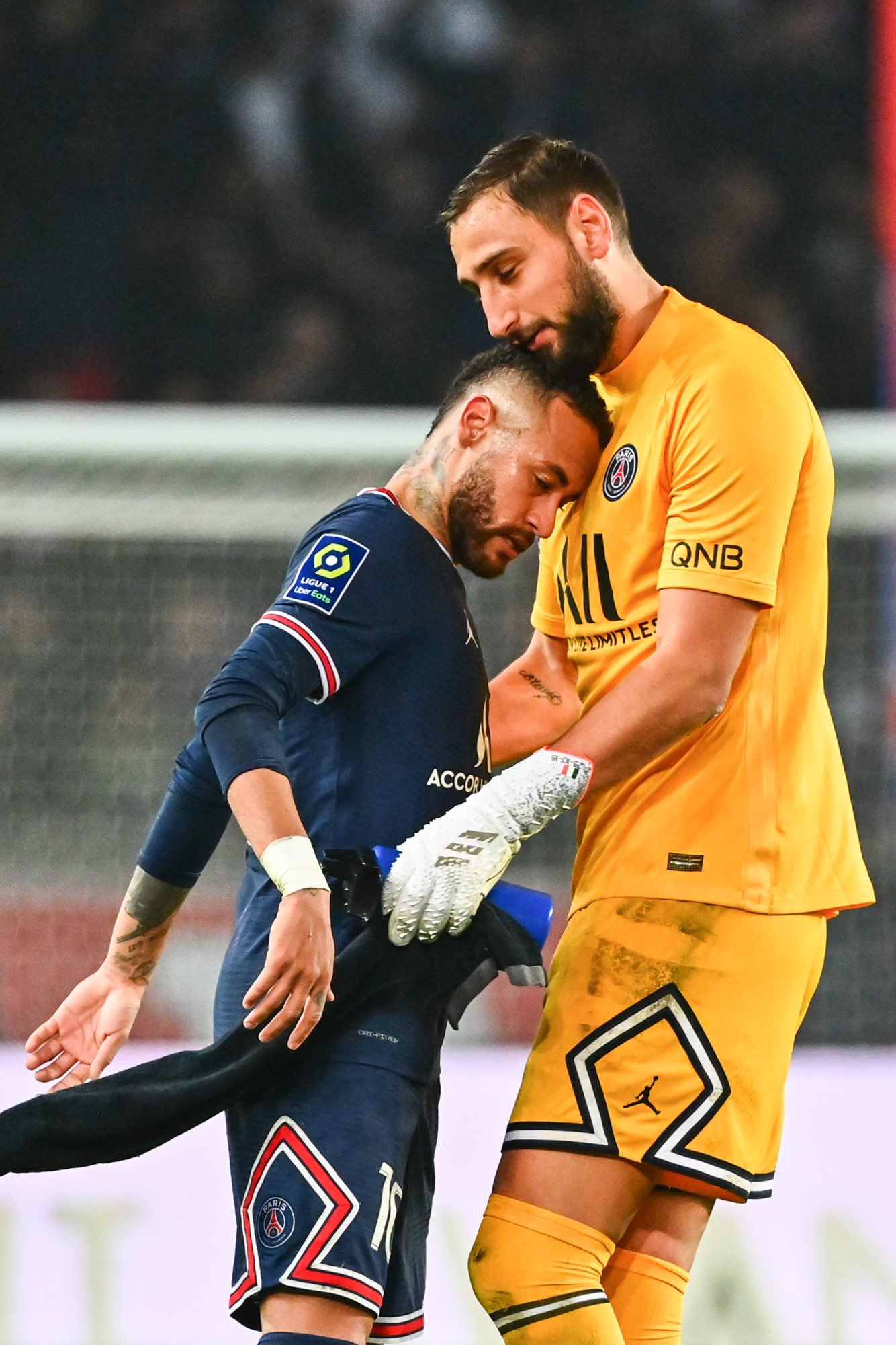Neymar vs Donnarumma