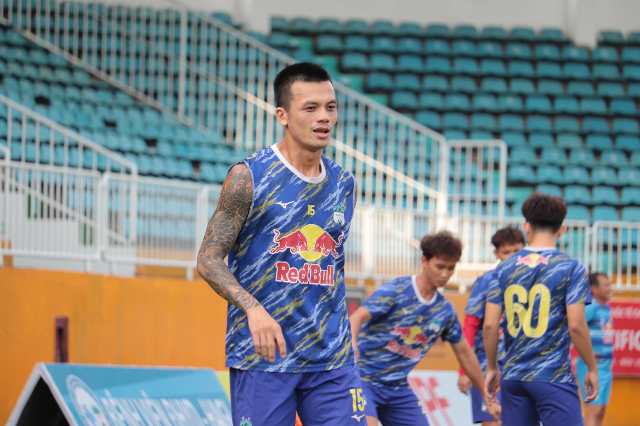 Sau Văn Thanh, thêm một ngôi sao HAGL được CLB Nam Định liên hệ 1 Sau Văn Thanh, thêm một ngôi sao HAGL được CLB Nam Định liên hệ 1